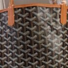 Goyard Saint Louis PM, Tan, detail 2