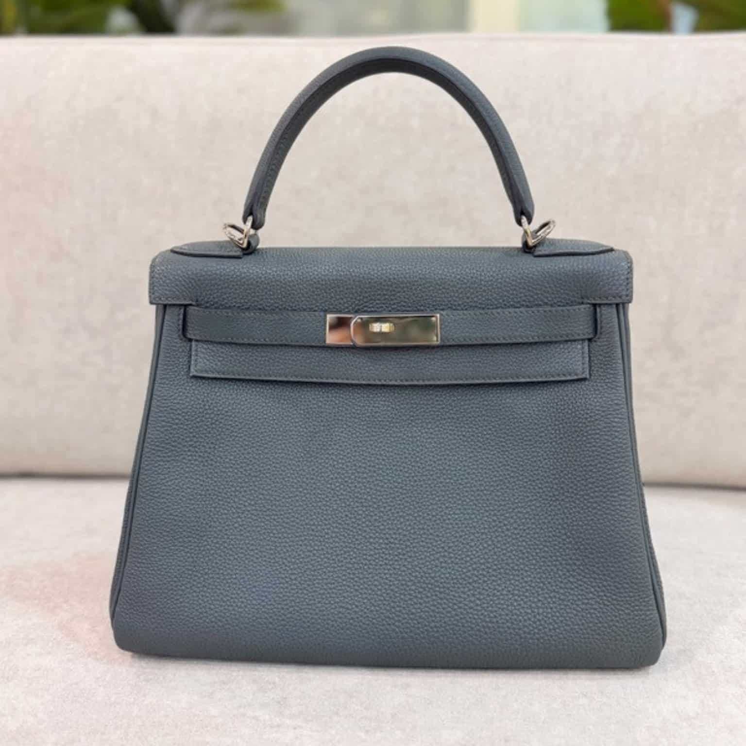 hermes-kelly-28-retourne-blue-orage-togo Hermès Kelly 28 Retourne Blue Orage Togo palladium hardware, preloved
