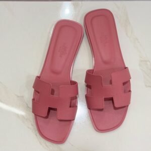 Hermès Oran sandals in Rose de Venise Epsom leather, size 36.5, from above